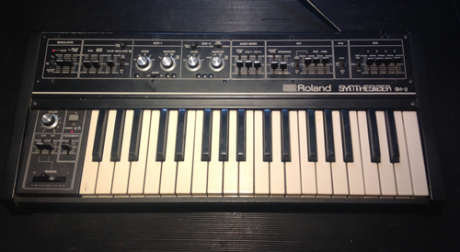 Reparatur Roland Synthesizer